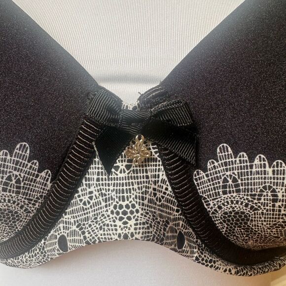 Simply Vera Wang & Maidenform 2 Bundle Bras Black Strapless & Racerback size 38C - Picture 3 of 10